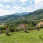 شقة Sea View With Garden Near Opatija