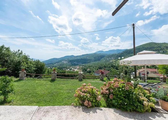 Апартаменты Sea View With Garden Near Opatija Veprinac