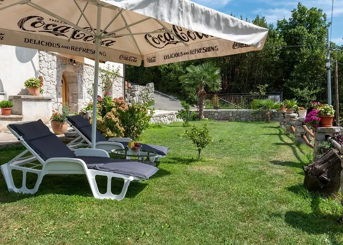 Sea View With Garden Near Opatija