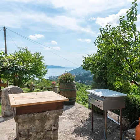 Apartmán Sea View With Garden Near Opatija *